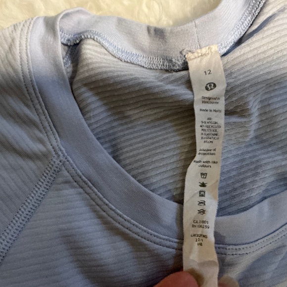 EUC Lululemon Swiftly Tech Short-Sleeve Shirt 2.0 *Lilac Size 12 - Picture 6 of 9
